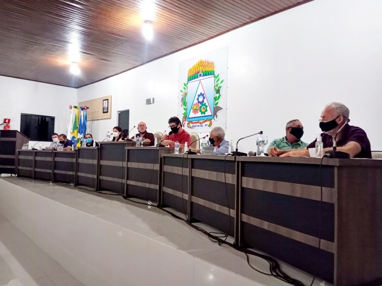 Vereadores agradecem e prometem empenho e trabalho em primeira Sess&atilde;o Ordin&aacute;ria do ano