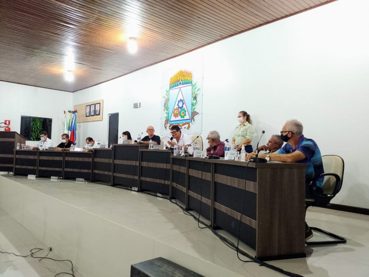 C&acirc;mara antecipa Sess&atilde;o do dia 18.04 para esta segunda, dia 11