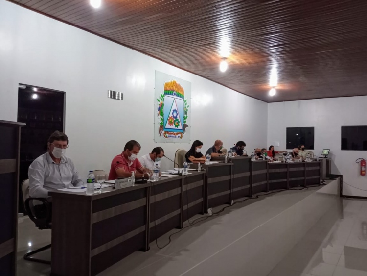 Comiss&otilde;es da C&acirc;mara analisar&atilde;o cria&ccedil;&atilde;o de vagas para servidores municipais