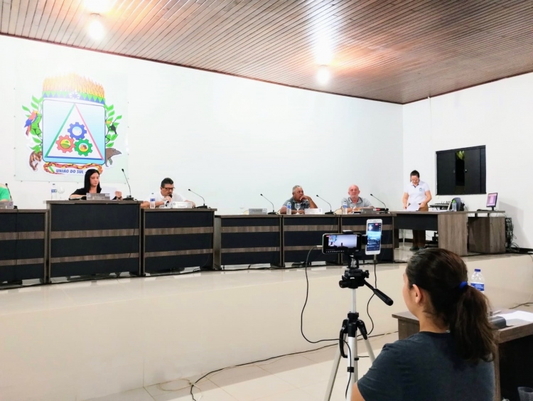 Resultado da 11&ordf; Sess&atilde;o Ordin&aacute;ria da C&acirc;mara Municipal de Uni&atilde;o do Sul-MT (03/07)