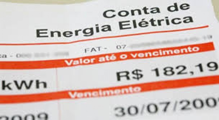 Vereadores criticam aumento abusivo na conta de energia el&eacute;trica em Uni&atilde;o do Sul