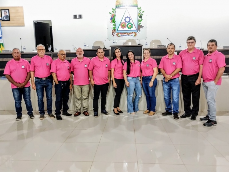 Por 5 votos a 3, C&acirc;mara aprova projeto que autoriza Poder Executivo a realizar permuta de im&oacute;veis.