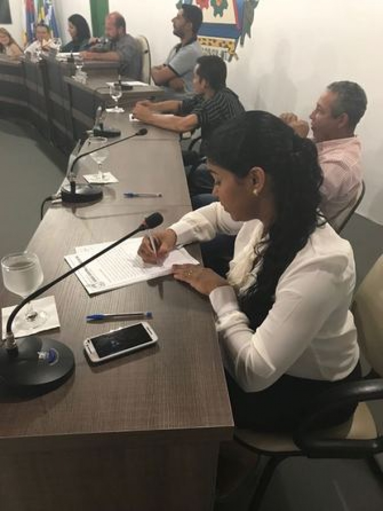 Vereadora Suplente &eacute; Empossada Nesta Segunda Feira